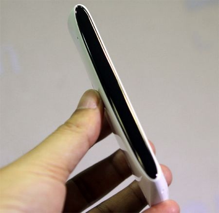 Khám phá Sony Ericsson Xperia neo V chính hãng tại Việt Nam - 5