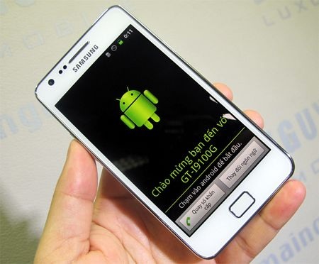 Galaxy S II trắng chính hãng dưới 14 triệu đồng - 12 Galaxy S II trắng chính hãng dưới 14 triệu đồng - 12