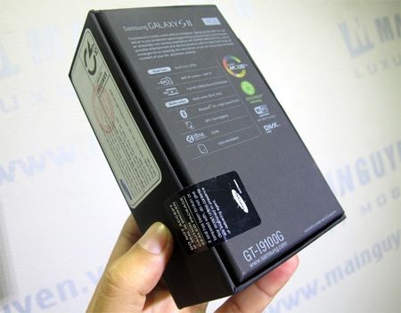 Galaxy S II trắng chính hãng dưới 14 triệu đồng - 1 Galaxy S II trắng chính hãng dưới 14 triệu đồng - 1