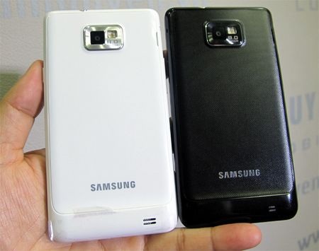 Galaxy S II trắng chính hãng dưới 14 triệu đồng - 6 Galaxy S II trắng chính hãng dưới 14 triệu đồng - 6
