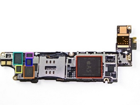 Khám phá “nội thất” iPhone 4S - 6 Khám phá “nội thất” iPhone 4S - 6