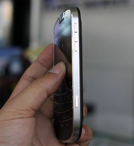 Blackberry Bold 9900 chính hãng giá gần 16 triệu đồng - 6 Blackberry Bold 9900 chính hãng giá gần 16 triệu đồng - 6