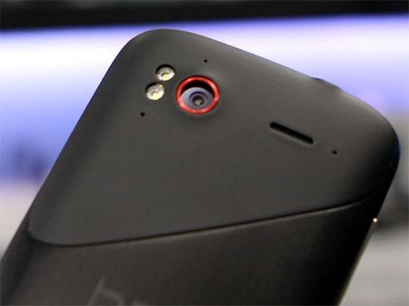 HTC Sensation XE chính hãng giá gần 15 triệu đồng - 7 HTC Sensation XE chính hãng giá gần 15 triệu đồng - 7
