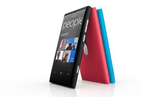 Đánh giá điện thoại Lumia 800 cao cấp của Nokia - 1 Đánh giá điện thoại Lumia 800 cao cấp của Nokia - 1