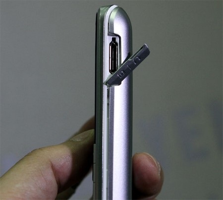 Điện thoại 2 SIM của Samsung giá dưới 1 triệu đồng - 4 Điện thoại 2 SIM của Samsung giá dưới 1 triệu đồng - 4