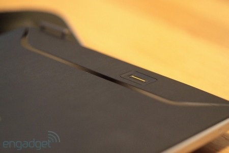 Rò rỉ hình ảnh chi tiết tablet chip lõi tứ của Lenovo - 7