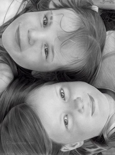 Thiếu nữ nổi tiếng với tài vẽ tranh siêu thực - 10