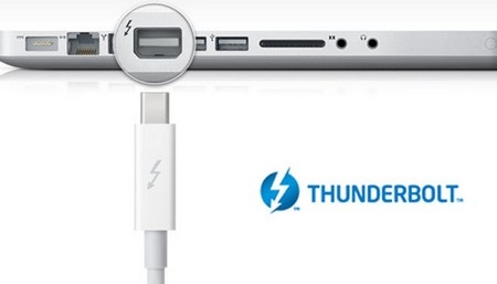 Nhìn lại 12 tháng đầy biến động của Apple - 2 Nhìn lại 12 tháng đầy biến động của Apple - 2