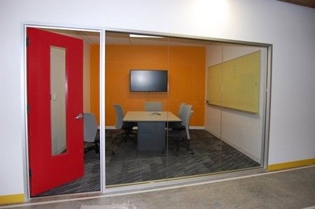 Thăm “đại bản doanh” mới của Facebook - 8