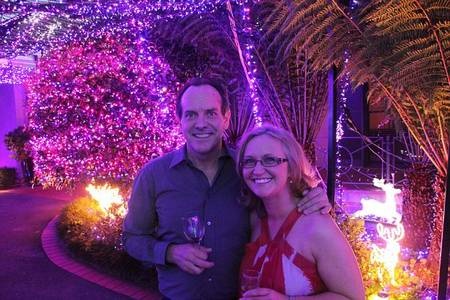 Kỷ lục cho căn nhà được trang hoàng nhiều bóng đèn nhất thế giới - 1