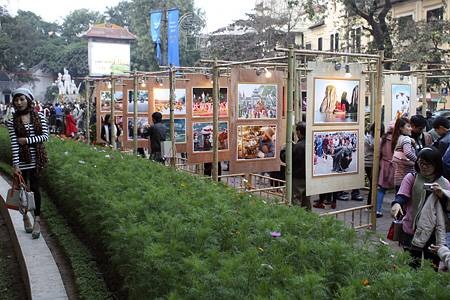 Thế giới rộn ràng chuẩn bị đón năm mới 2012 - 31 Thế giới rộn ràng chuẩn bị đón năm mới 2012 - 31