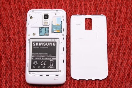 Khám phá Galaxy S II phiên bản Skyrocket tại Việt Nam - 10