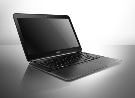 Acer trình làng ultrabook mỏng nhất thế giới tại CES 2012 - 7 Acer trình làng ultrabook mỏng nhất thế giới tại CES 2012 - 7