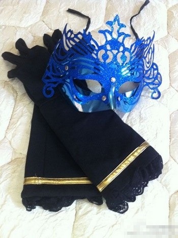 “Nữ anh hùng quyến rũ” làm từ thiện tại Trung Quốc - 9 “Nữ anh hùng quyến rũ” làm từ thiện tại Trung Quốc - 9