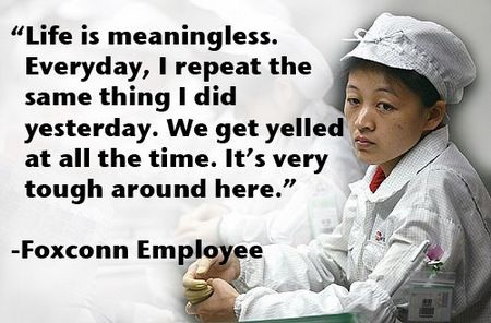 Biểu tình chống Apple vì bóc lột lao động - 2