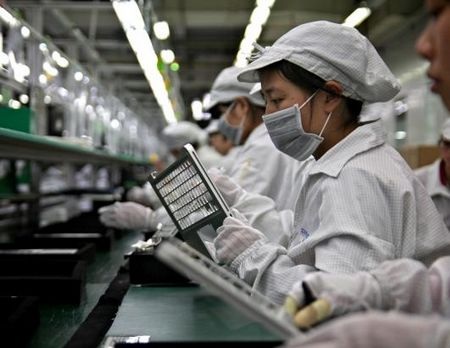 Hình ảnh hiếm có bên trong nhà máy iPhone ở Trung Quốc - 6 Hình ảnh hiếm có bên trong nhà máy iPhone ở Trung Quốc - 6