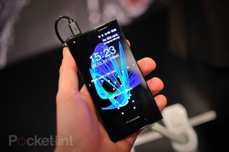 Smartphone chống thấm nước siêu mỏng của Panasonic - 3 Smartphone chống thấm nước siêu mỏng của Panasonic - 3
