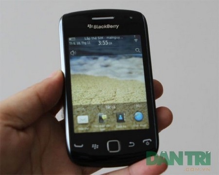 Đập hộp BlackBerry Curve cảm ứng giá rẻ tại Việt Nam - 11 Đập hộp BlackBerry Curve cảm ứng giá rẻ tại Việt Nam