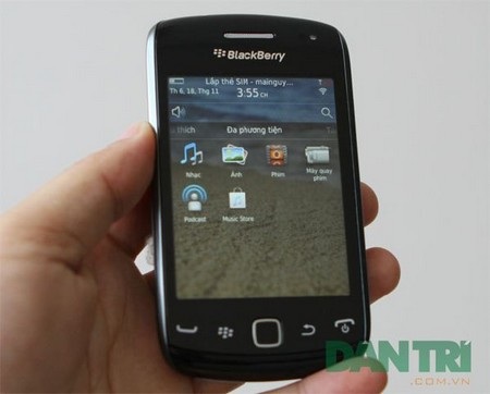 Đập hộp BlackBerry Curve cảm ứng giá rẻ tại Việt Nam - 12 Đập hộp BlackBerry Curve cảm ứng giá rẻ tại Việt Nam
