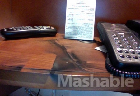 iPhone 4 lại bỗng nhiên bốc cháy và phát nổ