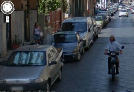 Những khoảnh khắc hài hước trên Google Street View - 8 Những khoảnh khắc hài hước trên Google Street View