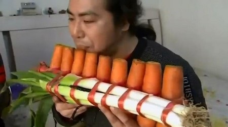 Độc đáo chế tạo nhạc cụ từ rau củ - 1 Độc đáo chế tạo nhạc cụ từ rau củ