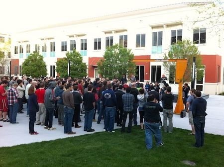 Facebook tổ chức cuộc thi hack để tìm kiếm ý tưởng mới