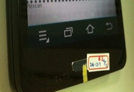 “Ảnh nóng” của Galaxy S III tiếp tục bị lộ