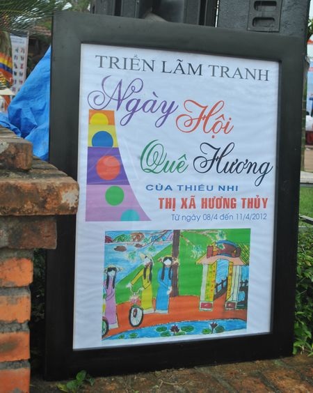 Nét Huế trong “Chợ quê ngày hội”