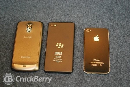 RIM ra mắt điện thoại mẫu đầu tiên sử dụng BlackBerry 10