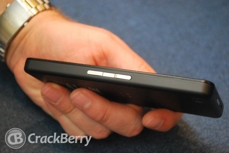 RIM ra mắt điện thoại mẫu đầu tiên sử dụng BlackBerry 10