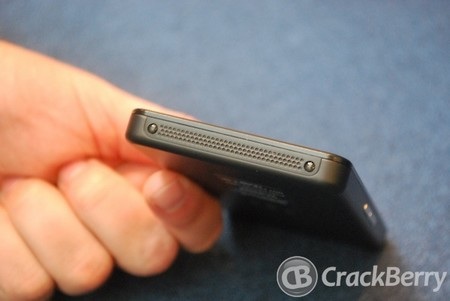 RIM ra mắt điện thoại mẫu đầu tiên sử dụng BlackBerry 10