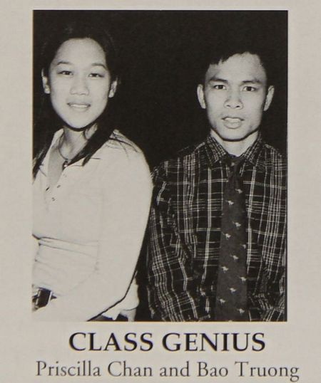 Gia đình vợ của “ông chủ” Facebook đã từng sống ở Việt Nam