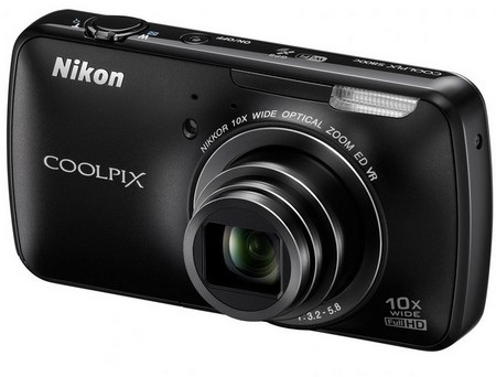 Máy gồm phiên bản trắng và đen