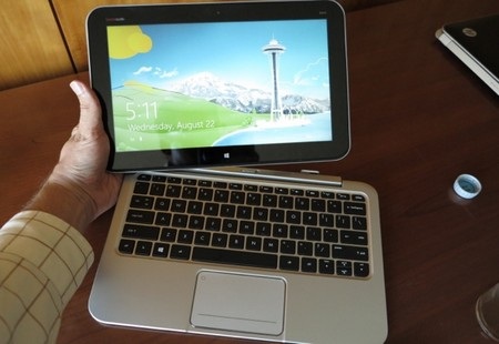 Tháo rời để trở thành máy tính bảng