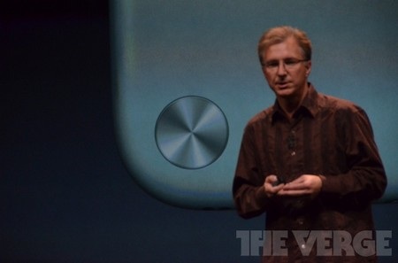 iPod thế hệ mới mỏng hơn, "sức mạnh" ngang ngửa iPhone 5 - 9 Dây đeo tay “loop” trên iPod Touch