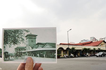 Ấn tượng Việt Nam “xưa và nay” qua bộ ảnh lồng trong ảnh - 8 Chợ Bến Thành năm 1922