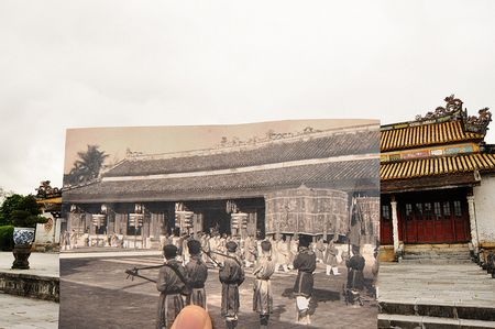 Ấn tượng Việt Nam “xưa và nay” qua bộ ảnh lồng trong ảnh - 39 Nhạc công Triều đình Huế trong thập niên 20 của thế kỷ trước