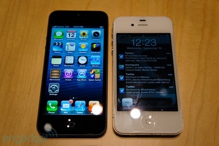 iPhone 5: Thay đổi gì từ iPhone 4S? - 2 Không quá khó để nhận ra iPhone 5 (trái) dài hơn hẳn iPhone 4S