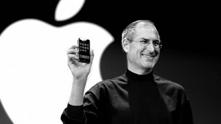 Clip cảm động và ý nghĩa của Apple tưởng nhớ Steve Jobs