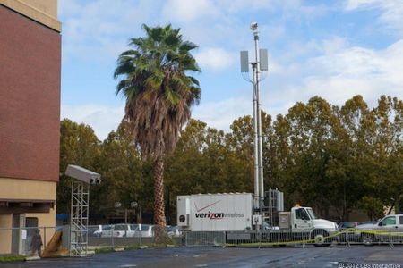 Toàn cảnh bên trong rạp hát, nơi diễn ra sự kiện của Apple vào đêm nay