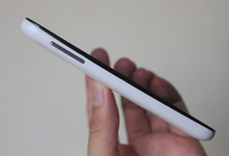 Thiết kế nhỏ gọn, thanh lịch