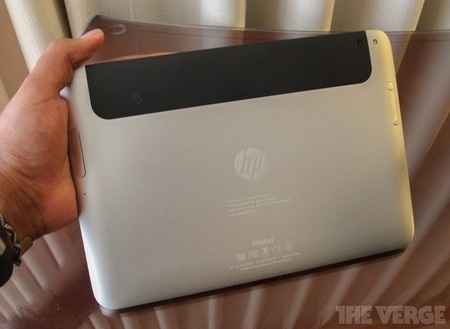 HP ra mắt máy tính bảng chạy Windows 8 - 3 Lớp vỏ bằng nhôm, mặt sau với camera 8 megapixel và đèn flash LED