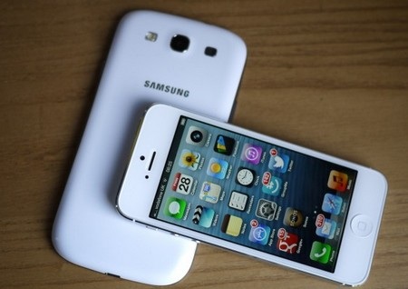 iPhone 5 là “nạn nhân” tiếp theo bị kéo vào cuộc chiến giữa Samsung và Apple