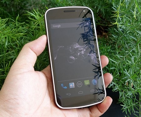 Máy hoạt động trên nền tảng Android 