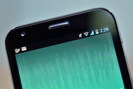 Smartphone “kiêm” máy tính bảng PadFone 2 tại Việt Nam - 9 Camera phụ ở mặt trước