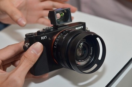 Sony ra mắt máy ảnh Full-Frame đầu tiên tại Việt Nam - 5 Phạm Thế Quang Huy