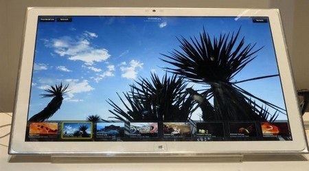 Không quá khi xem rằng Xperia Z và Xperia ZL là bộ đôi smartphone được trông đợi nhất tại CES 2013.