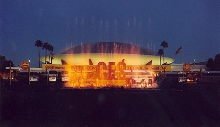 Những khoảnh khắc đáng nhớ của các kỳ triển lãm CES