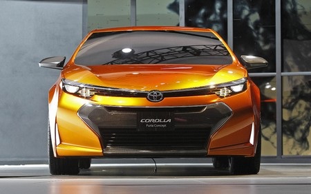 Toyota hé lộ thiết kế hoàn toàn mới cho Corolla - 3 Xe có chiều rộng lớn hơn so với Corolla 2013